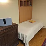 In Der Auszeitoase - 2 Zimmer, Billard, Sauna, Terrasse, Garten, Ladestation, Nahe An Messe Nuernberg *