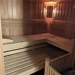 In Der Auszeitoase - 2 Zimmer, Billard, Sauna, Terrasse, Garten, Ladestation, Nahe An Messe Nuernberg *