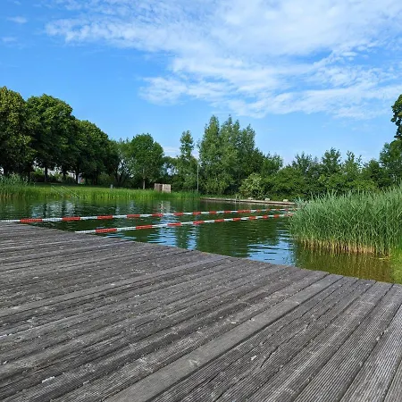 In Der Auszeitoase - 2 Zimmer, Billard, Sauna, Terrasse, Garten, Ladestation, Nahe An Messe Nuernberg Freystadt