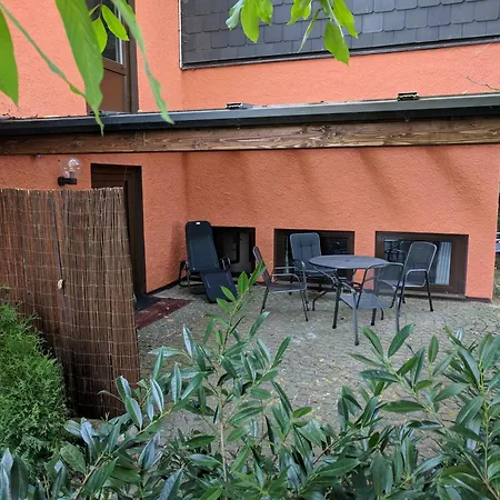 Apartment Auszeitoase Freystadt: Billiard, Sauna & Garden Retreat