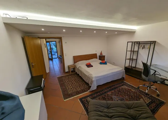 Auszeitoase Freystadt: Billiard, Sauna & Garden Retreat Apartment Freystadt